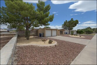 4109 Roxbury Dr in El Paso, TX - Building Photo - Building Photo