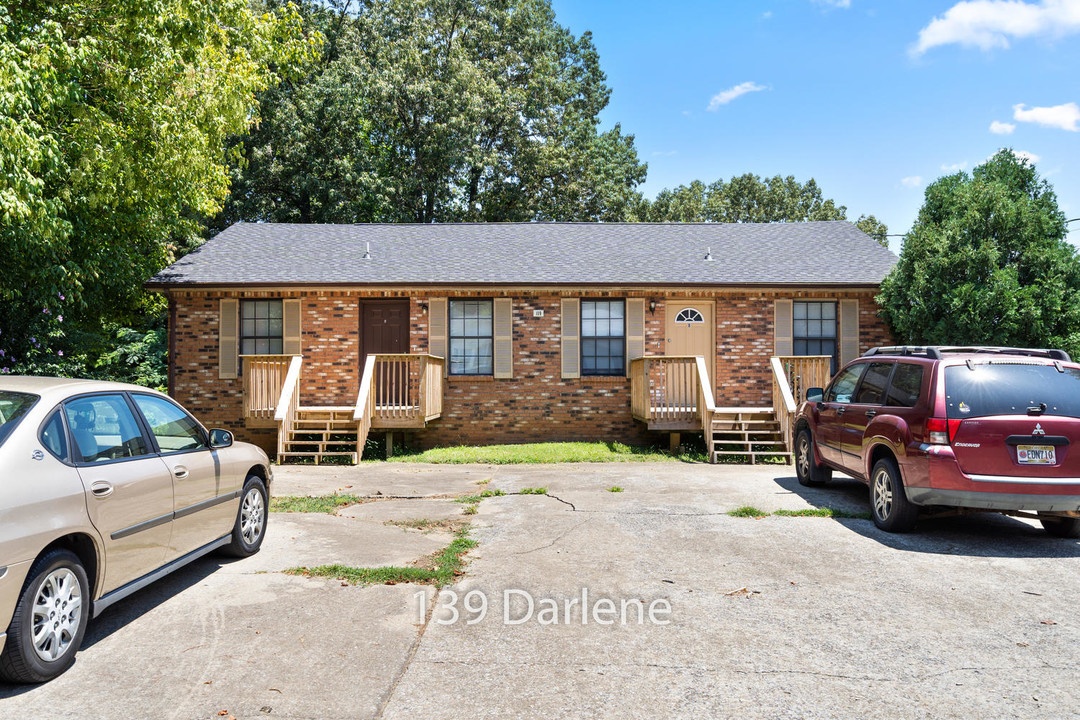 139 Darlene Dr in Clarksville, TN - Building Photo