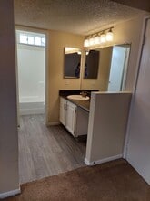 El Parque Villas in Las Vegas, NV - Building Photo - Building Photo