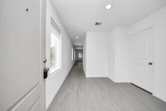 7730 Lavender Jade Dr in Rosharon, TX - Building Photo - Building Photo