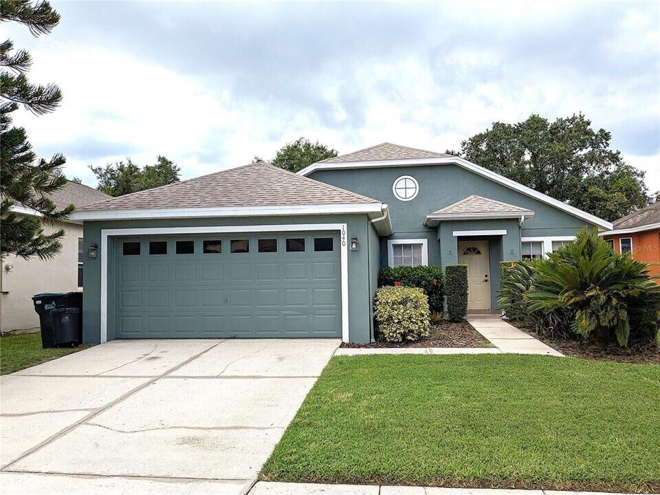 1040 Cherry Valley Way in Orlando, FL - Building Photo