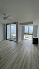 212 SW 5th Ave, Unit S1 in Miami, FL - Building Photo - Building Photo