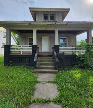 527 Meade St in Saginaw, MI - Building Photo - Building Photo