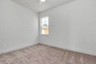 2007 Bauer Dr in Houston, TX - Building Photo - Building Photo