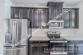 7914 N Gladden Farm Way in Severn, MD - Building Photo - Building Photo