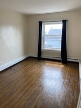 65 W Union St, Unit 2-c in Kingston, PA - Foto de edificio - Building Photo