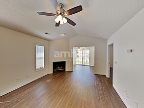 106 Charlotte Ct in Winston-Salem, NC - Building Photo - Building Photo