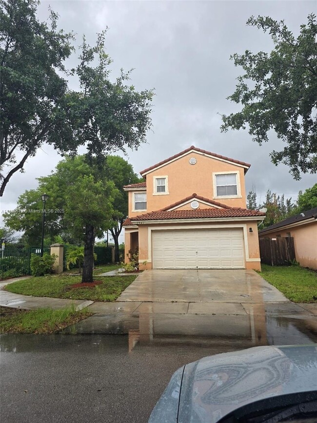 1941 SE 10th St in Homestead, FL - Building Photo - Building Photo