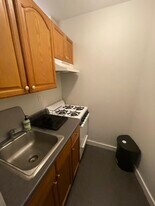 38 Hemenway St, Unit 35 in Boston, MA - Building Photo