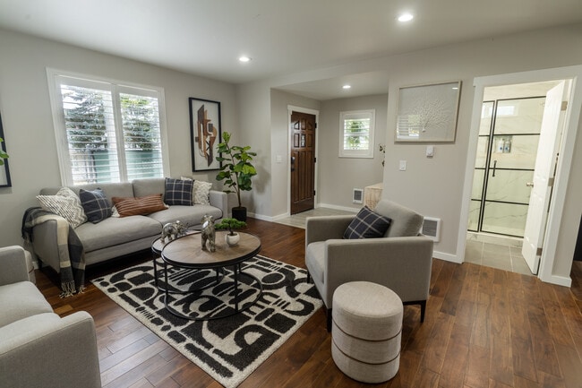 313 119th St S in Tacoma, WA - Building Photo - Building Photo