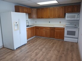 Erin Apartments in Wayne, NE - Building Photo