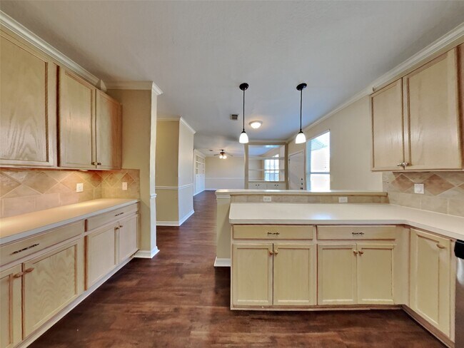 3203 Farrel Hill St in Fresno, TX - Building Photo - Building Photo