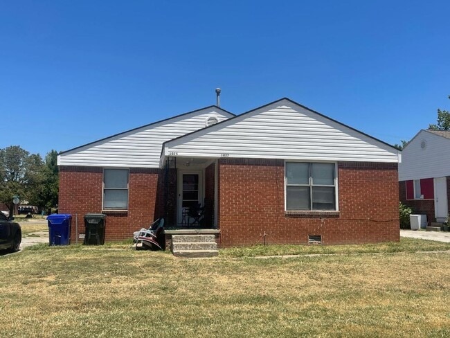property at 1025 Arkansas St