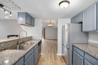 7033 S Cannon Pl Dr in Rockford, MI - Building Photo - Building Photo