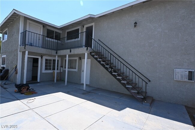 property at 1512 Cobb Ln