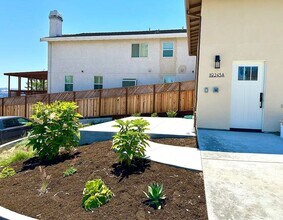 19245 Carlton Ave in Castro Valley, CA - Building Photo - Building Photo