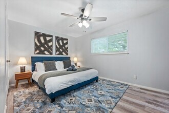 Miramonte Villas in Dallas, TX - Foto de edificio - Building Photo