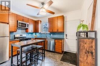 9 Stirton St in Hamilton, ON - Building Photo - Building Photo