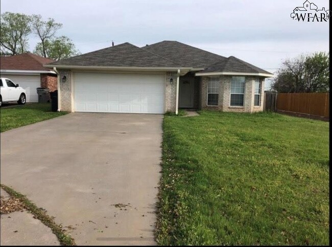property at 5207 Northview Dr