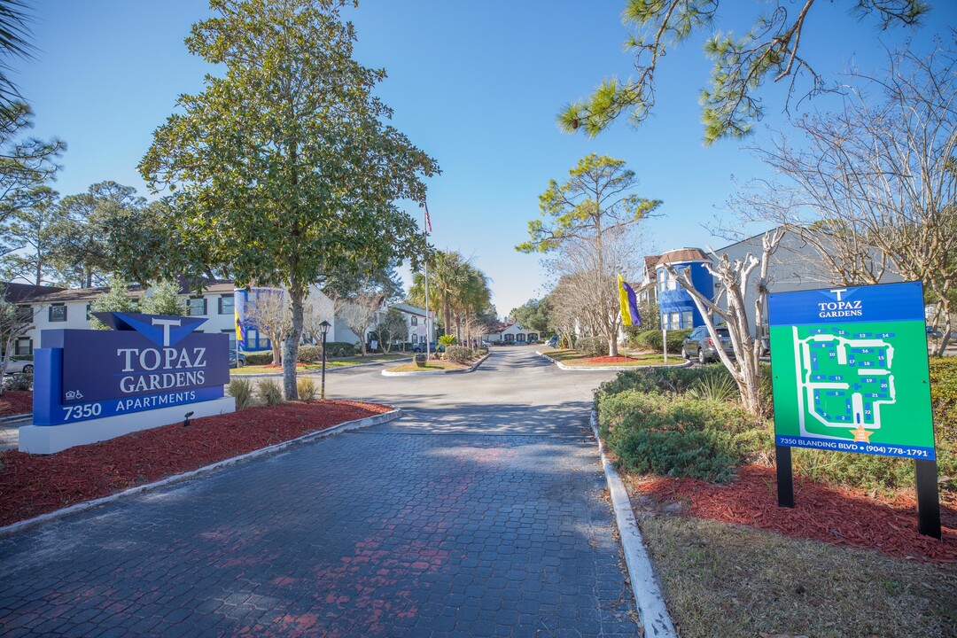 Oakview Landing Apartments in Jacksonville, FL - Building Photo