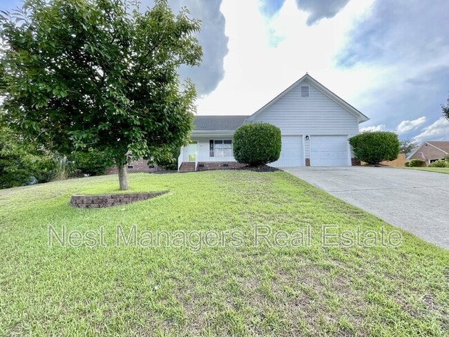5723 Kingstree Dr in Fayetteville, NC - Building Photo - Building Photo