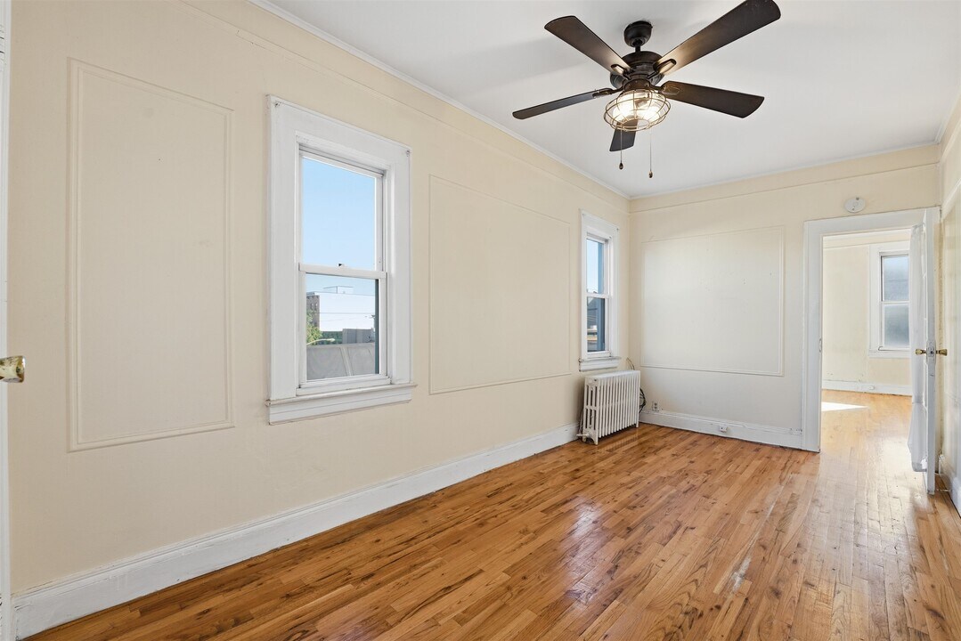 532 Adams St in Hoboken, NJ - Building Photo