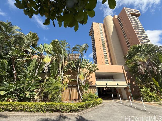 5333 Likini St in Honolulu, HI - Building Photo - Building Photo