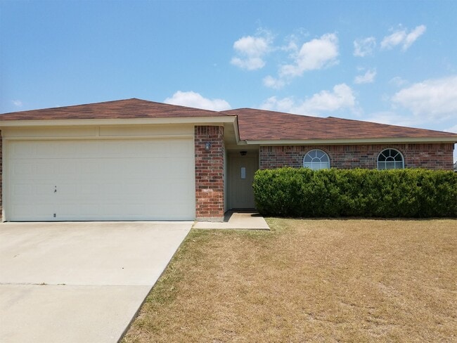 3409 Basset Dr in Killeen, TX - Foto de edificio - Building Photo