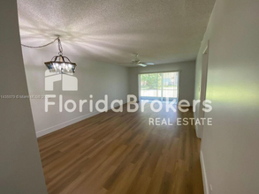 5530 N Lakewood Cir in Margate, FL - Building Photo - Building Photo