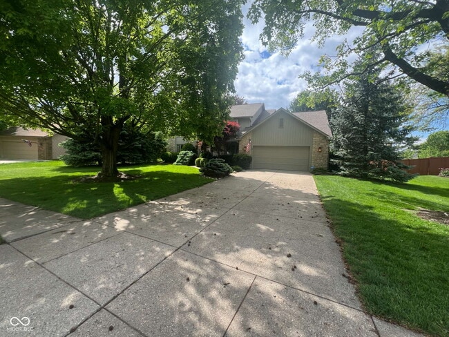 12748 Limberlost Dr