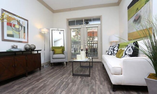 property at 3838 N Braeswood Blvd