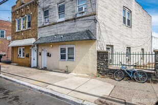 768 State St in Perth Amboy, NJ - Building Photo