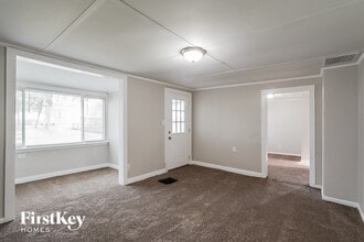 113 N Metropolitan Ave in Waukegan, IL - Building Photo - Building Photo