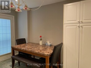96 Ruby Crescent in Richmond Hill, ON - Building Photo - Building Photo