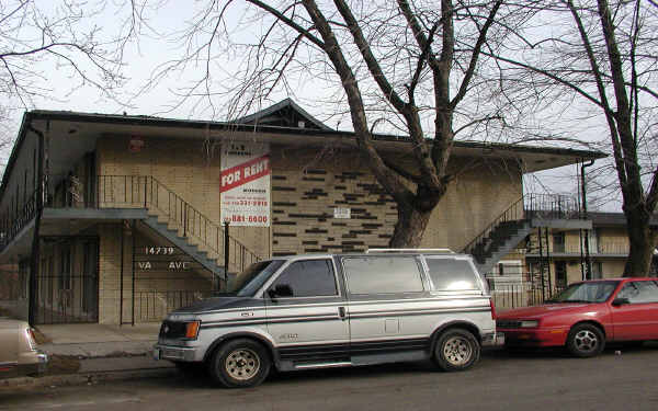 Vail Apartments in Harvey, IL - Building Photo - Building Photo