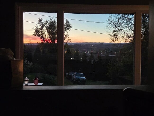 100 9th Ave in Radford, VA - Building Photo - Building Photo