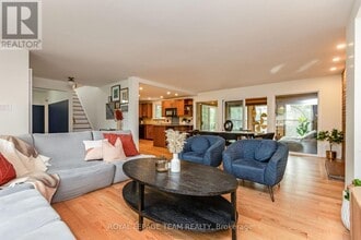 12 Pellan Crescent in Ottawa, ON - Building Photo - Building Photo