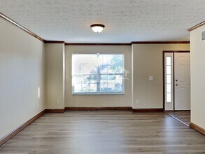 383 Clifden Ct in Sunbury, OH - Building Photo - Building Photo
