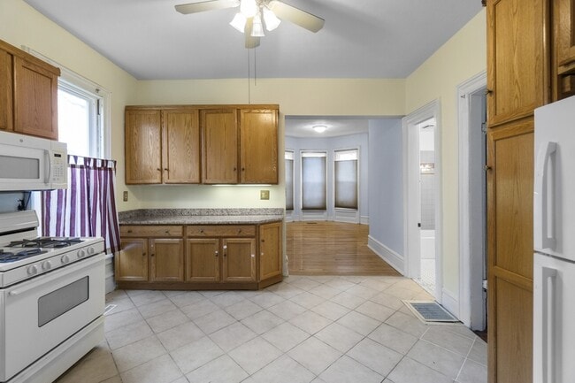 112 Ashworth Pl in Syracuse, NY - Building Photo - Building Photo