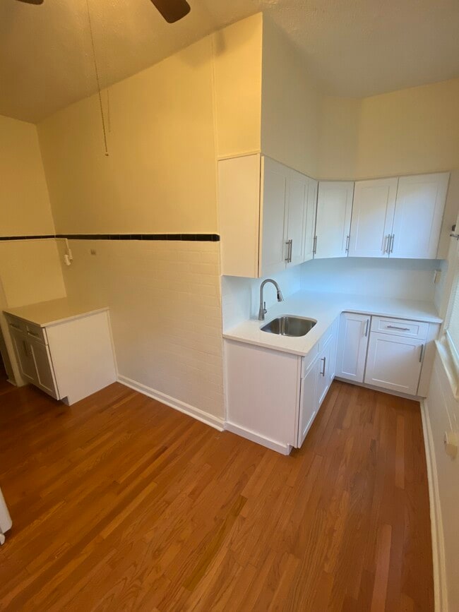 2470 Arthur Ave in Bronx, NY - Building Photo - Building Photo