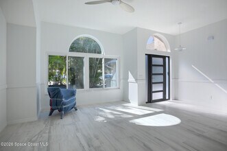 140 Flores St in Melbourne Beach, FL - Building Photo - Building Photo