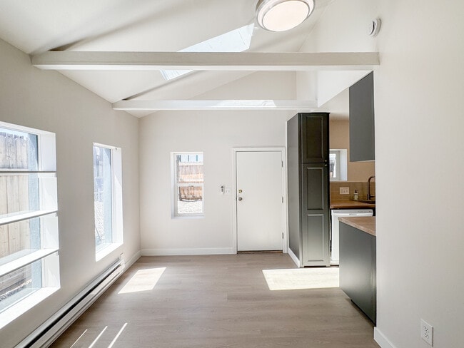 2070 1/2 S Gilpin St in Denver, CO - Building Photo - Building Photo