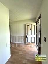 110 Kathryn Dr in Easley, SC - Building Photo - Building Photo