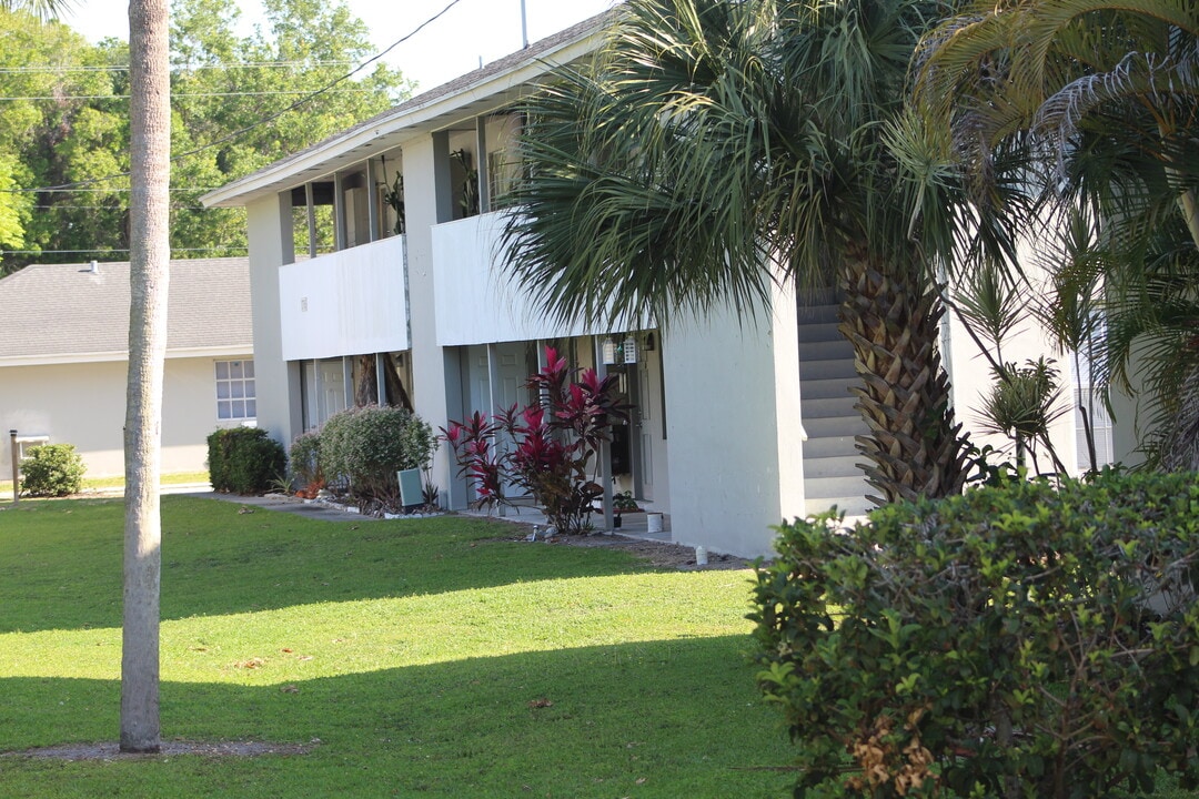 Sunquest Apartments in Vero Beach, FL - Building Photo