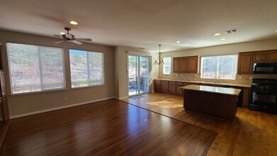 7867 Morgan Pointe Cir in Reno, NV - Building Photo - Building Photo