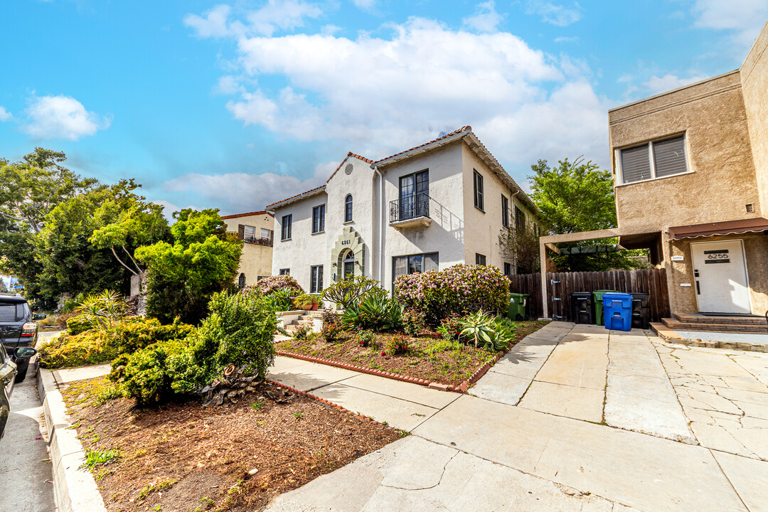 6261 W Olympic Blvd in Los Angeles, CA - Building Photo