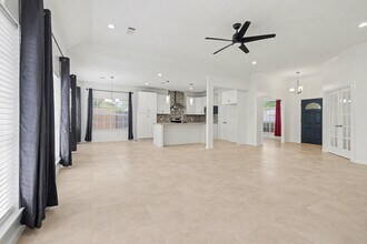 17907 Stoney Glade Ct in Houston, TX - Foto de edificio - Building Photo