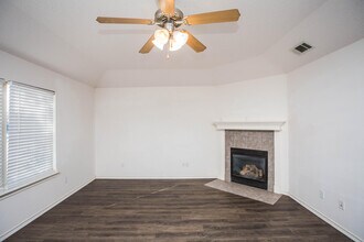 3114 111th St in Lubbock, TX - Building Photo - Building Photo