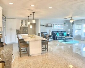 5196 41st St S in St. Petersburg, FL - Building Photo - Building Photo