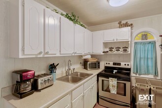 132 Holly Hall Rd in Manson, NC - Building Photo - Building Photo